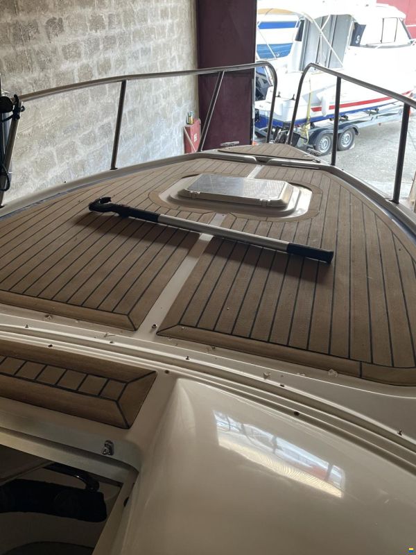Coverline 710 Cabin