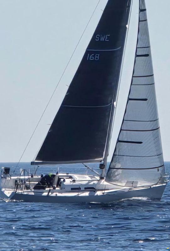 X-Yachts X-35