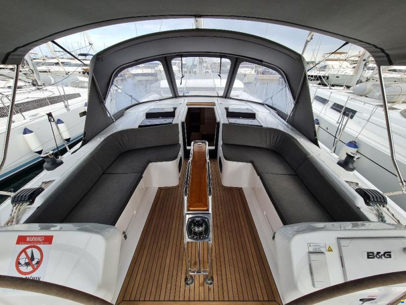 Hanse 458