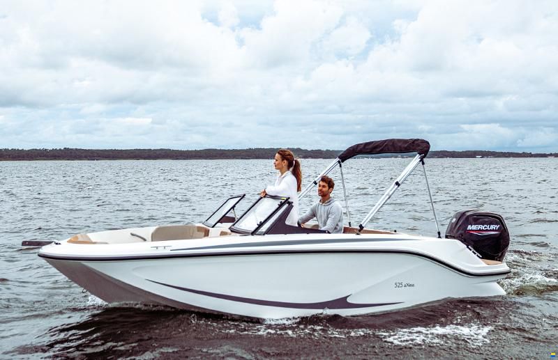 Quicksilver 525 AXESS / Mercury 115 pr&ecirc;t &agrave; naviguer