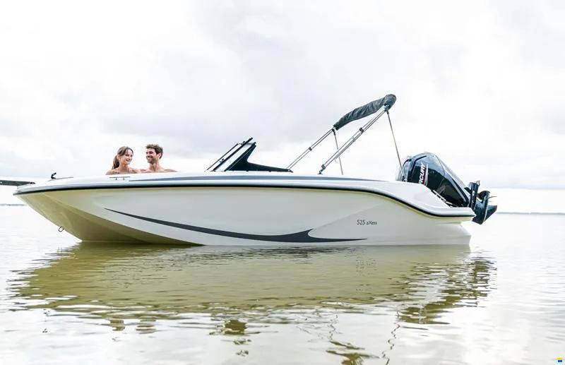 Quicksilver 525 AXESS / Mercury 115 pr&ecirc;t &agrave; naviguer