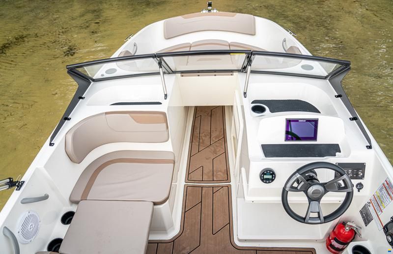 Quicksilver 525 AXESS / Mercury 60cv prêt à naviguer