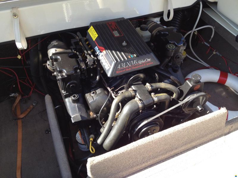 Stingray 586 ZP Bowrider
