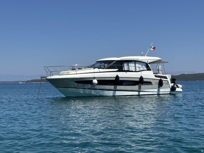 Jeanneau NC37