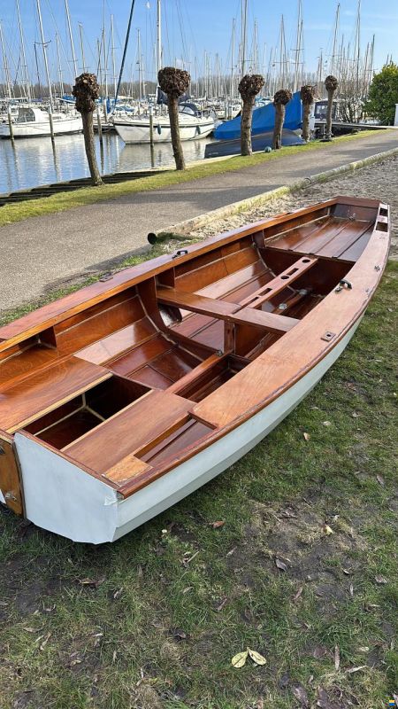 Waarschip Waarschip