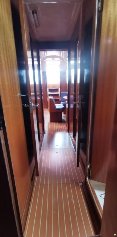 Bavaria 49