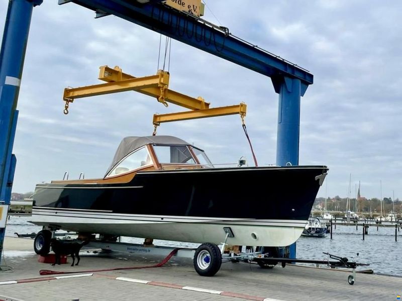 Kiel Classic 33