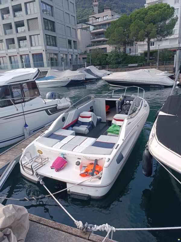 Bayliner 2052 Capri Cuddy