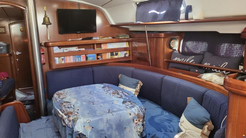 Beneteau Oceanis 411 Celebration