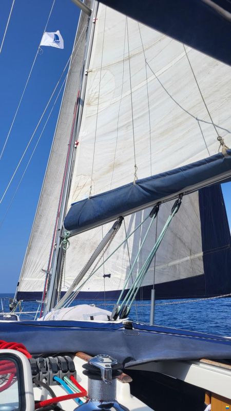 Beneteau Oceanis 411 Celebration