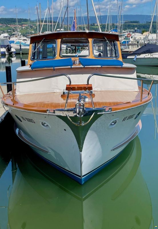 Rohn Motoryacht Spurwing