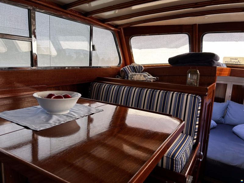 Rohn Motoryacht Spurwing