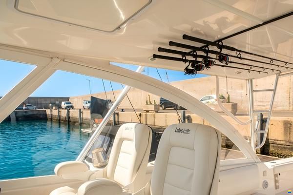 Luhrs 41 Open