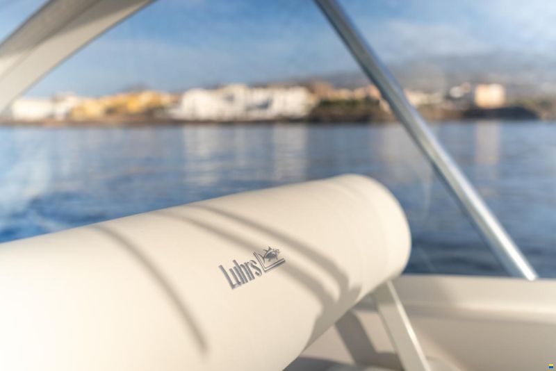 Luhrs 41 Open
