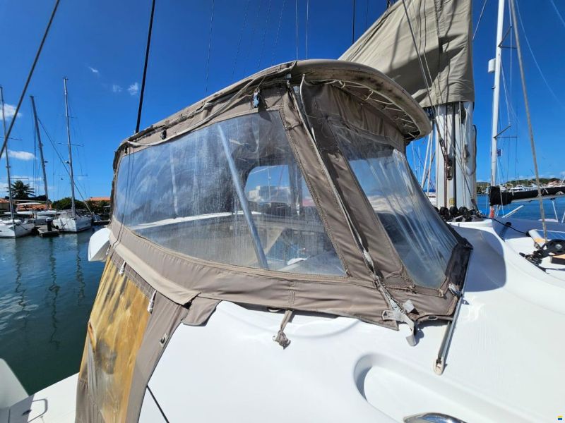 Lagoon 39