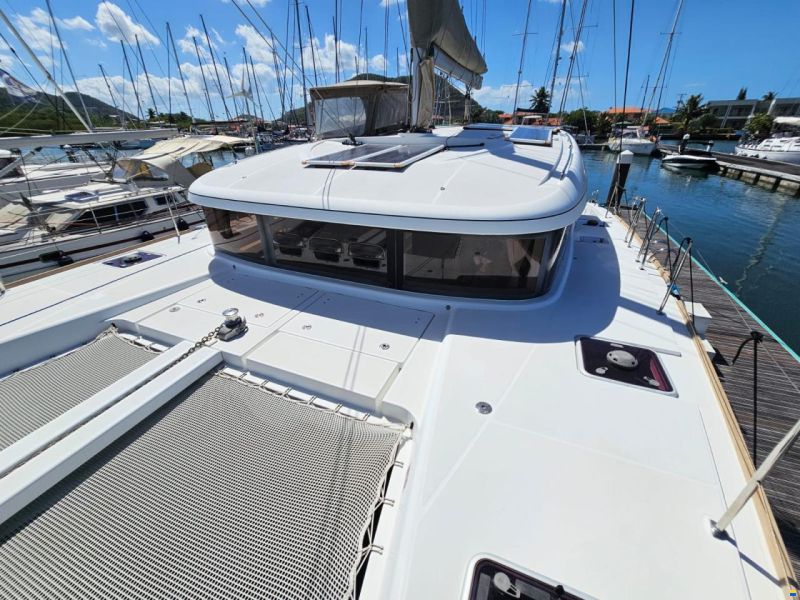Lagoon 39