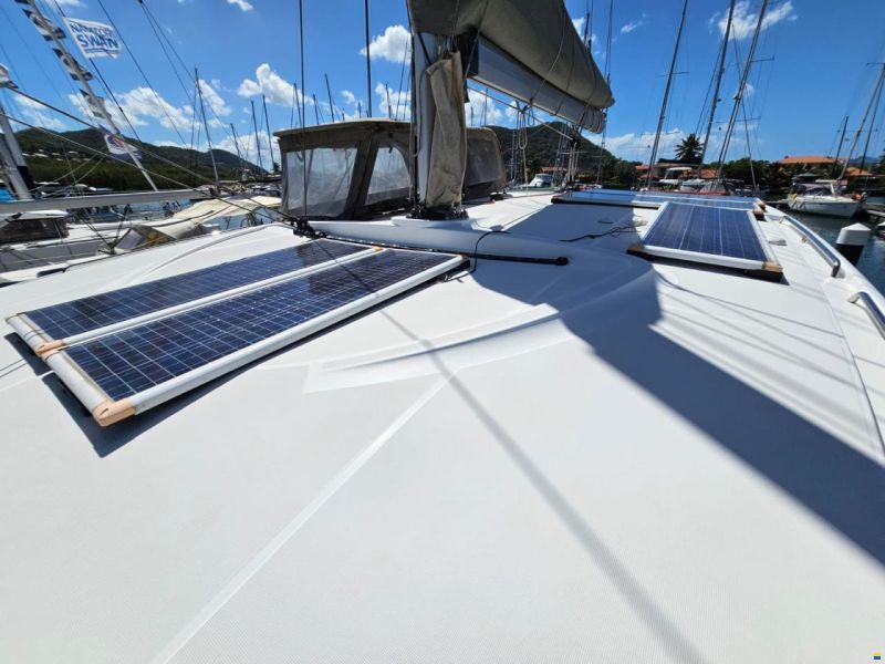 Lagoon 39