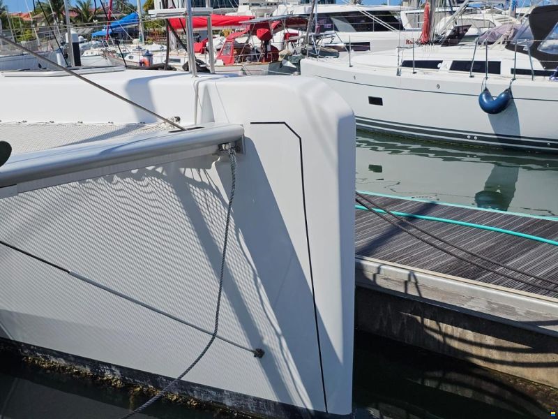 Lagoon 39