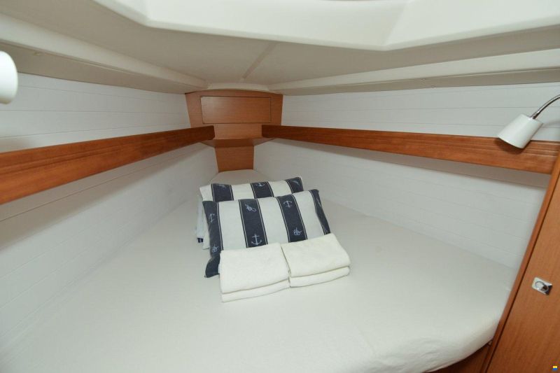 Bavaria Cruiser 33