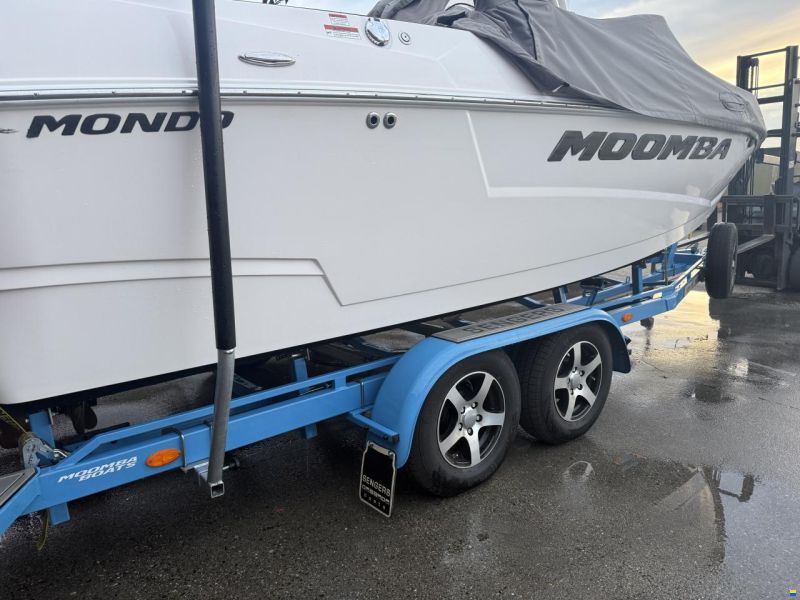 Moomba Mondo