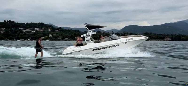 Moomba Mondo