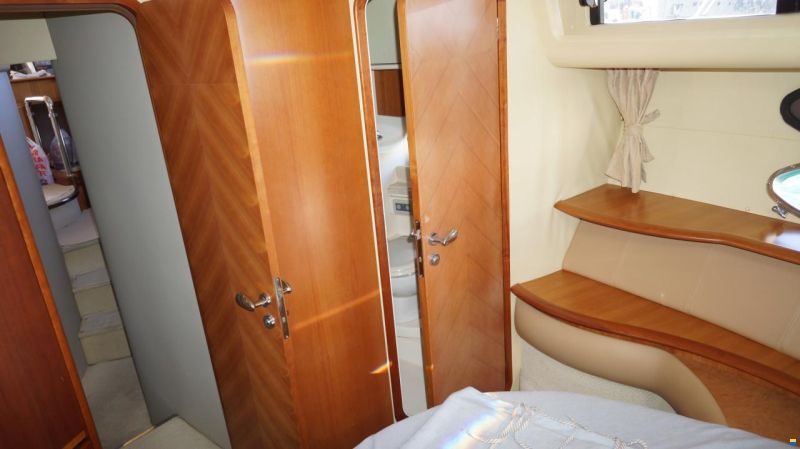 Azimut 46 FLY