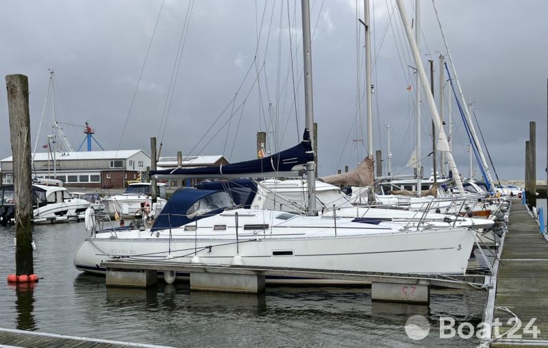 Beneteau Oceanis 323 Clipper