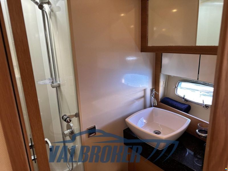 Fairline PHANTOM 48