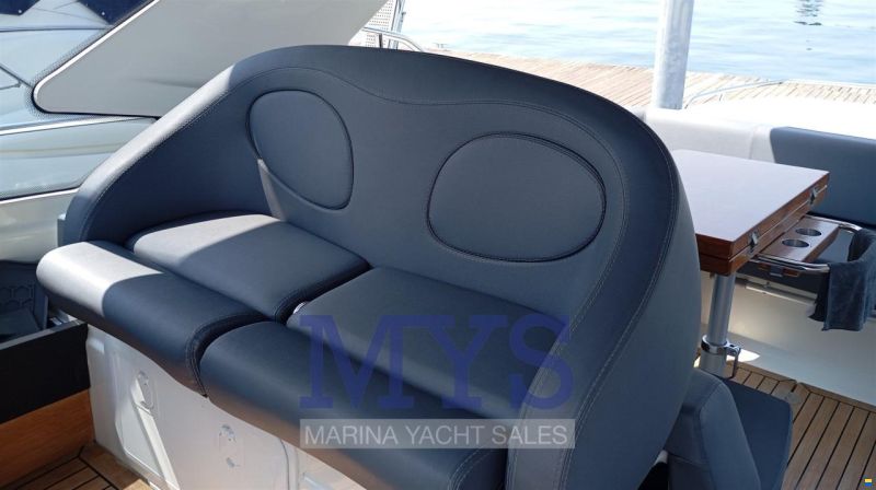 Cranchi M44 HT