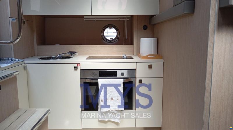 Cranchi M44 HT
