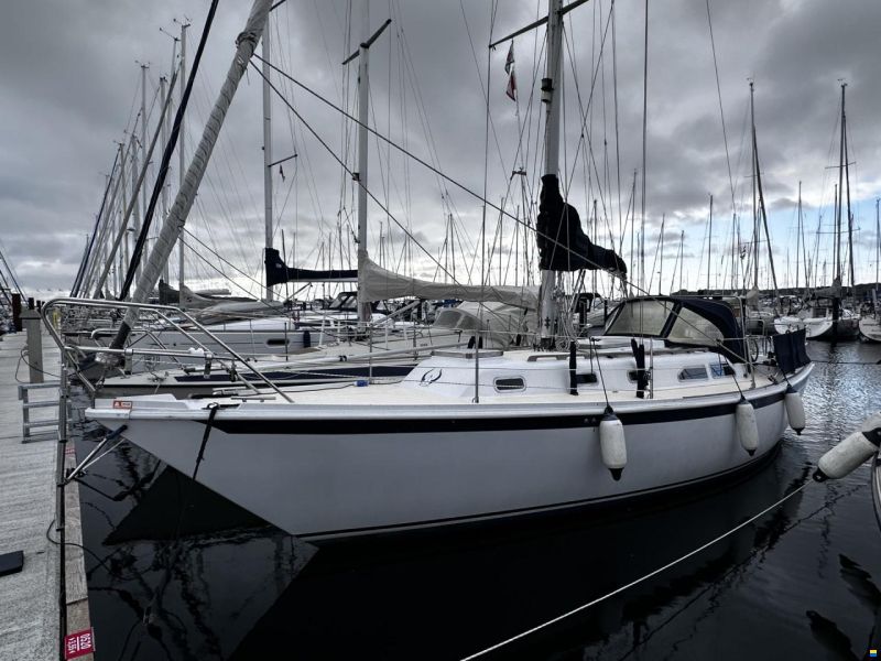 Ericson 35