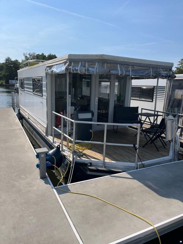 Hausboot Mima
