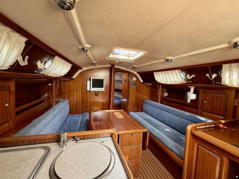Bavaria 34