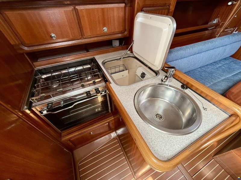 Bavaria 34