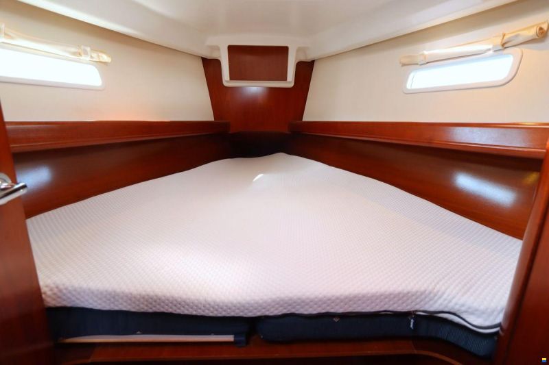 Beneteau OCEANIS CLIPPER 373