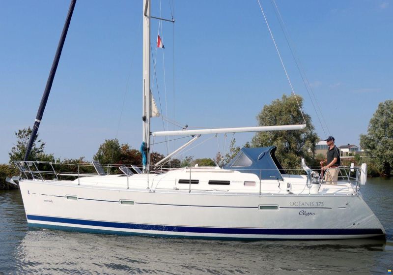 Beneteau OCEANIS CLIPPER 373