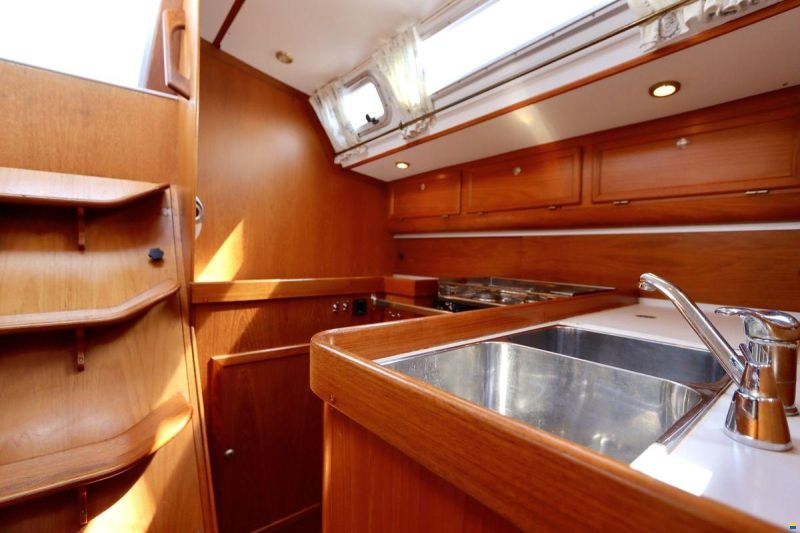 Spirit 37
