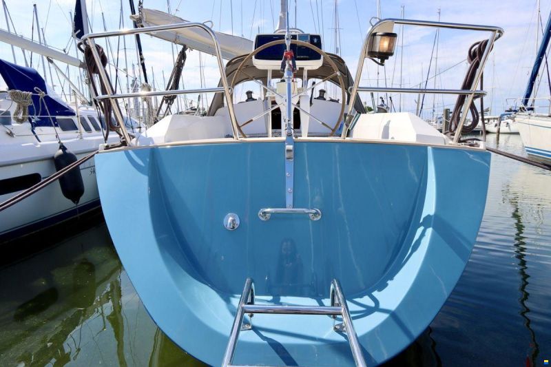 Spirit 37