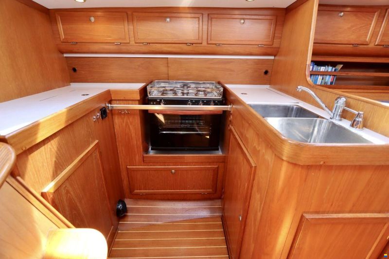 Spirit 37