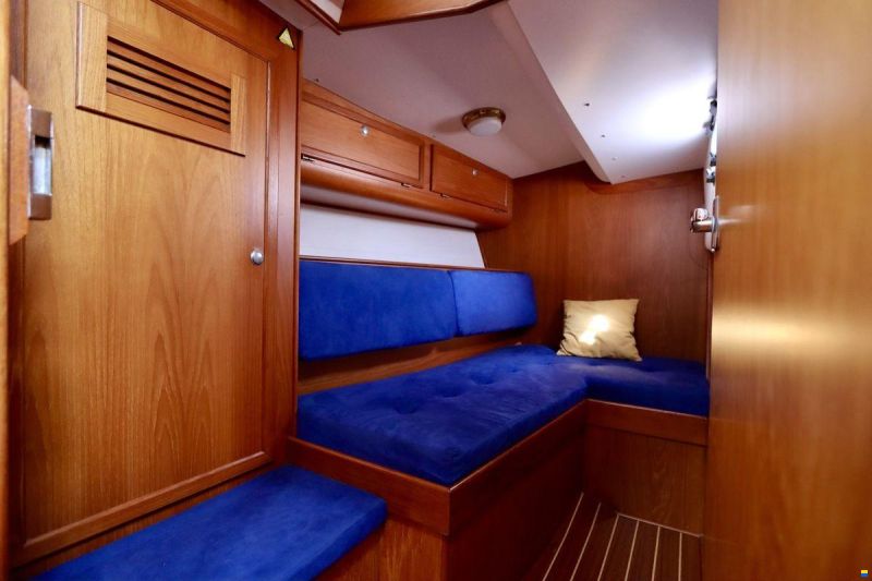 Spirit 37