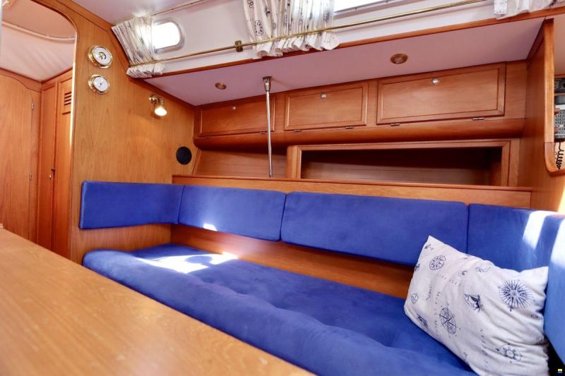 Spirit 37