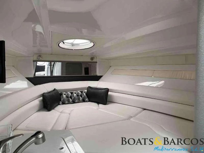 Monterey 295 Sport Yacht