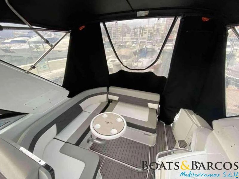 Monterey 295 Sport Yacht