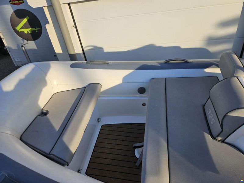 Williams 325Jet