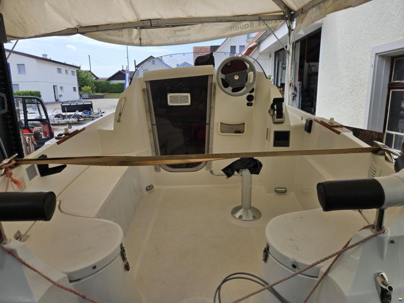 Quicksilver cabin 460