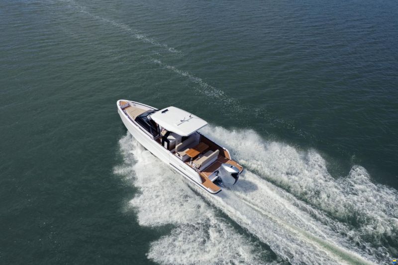 Virtue V33 Top