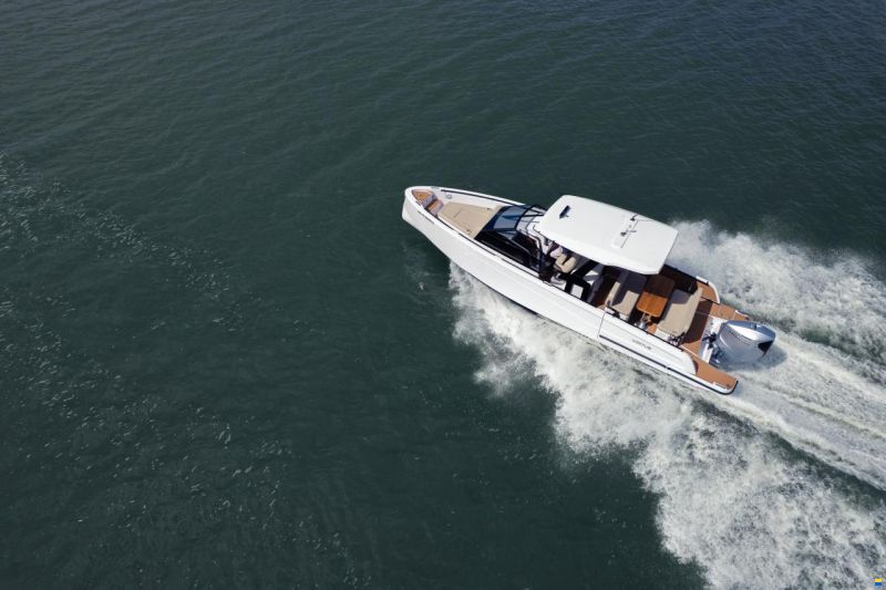 Virtue V33 Top