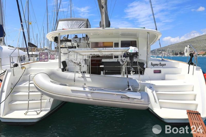 Lagoon 400