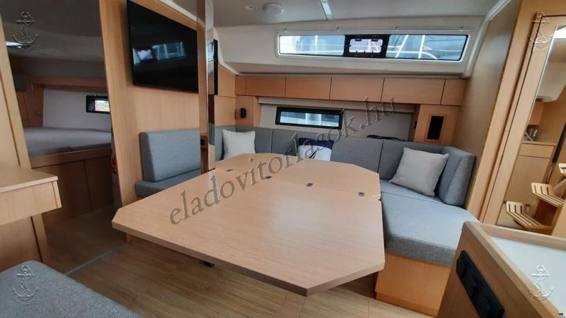 Bavaria C42