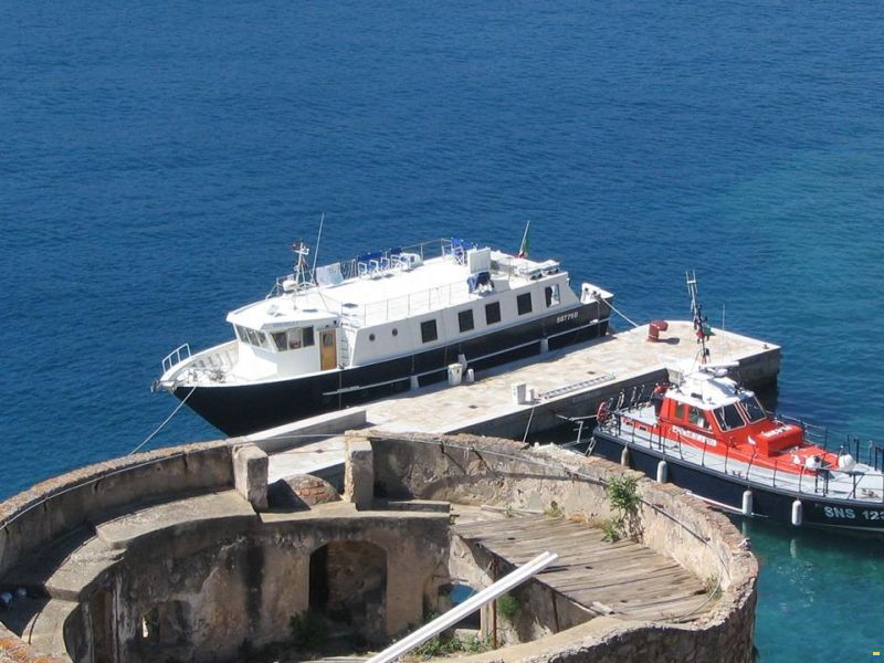 Ascolani Diving